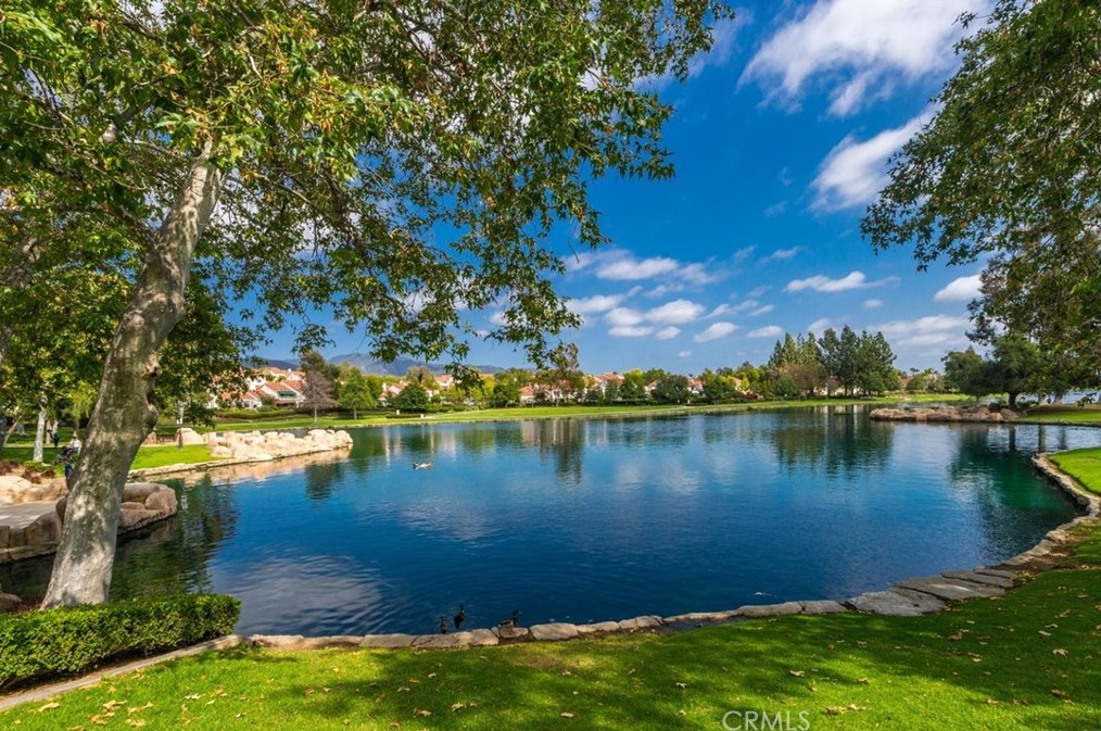 8 Ojai Ct, Trabuco Canyon CA  92688-1814 exterior
