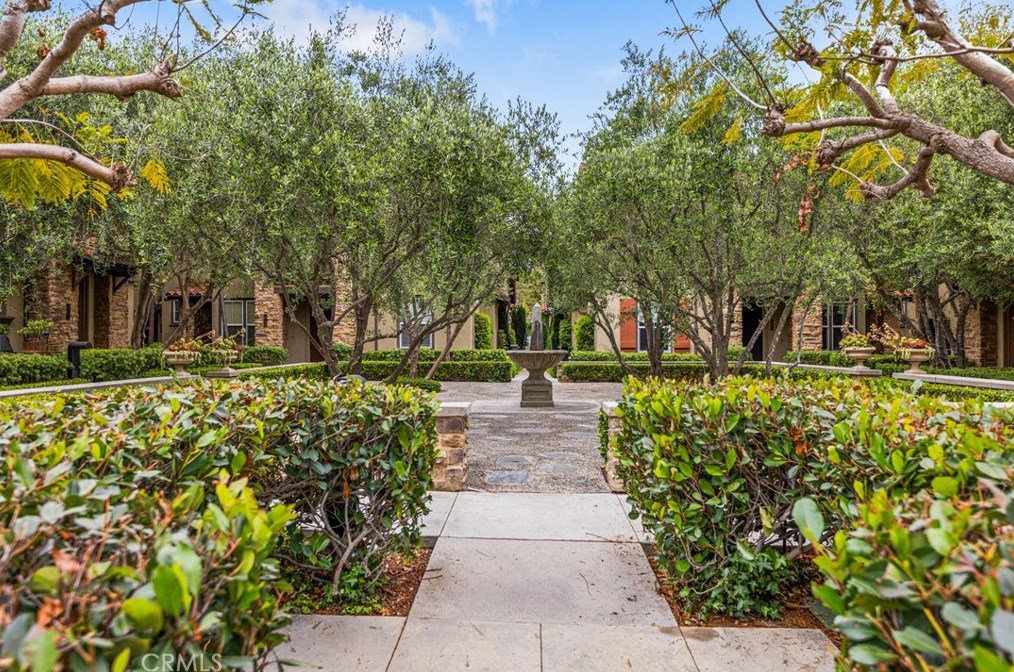 216 Coral Rose, Irvine CA  92603-0162 exterior
