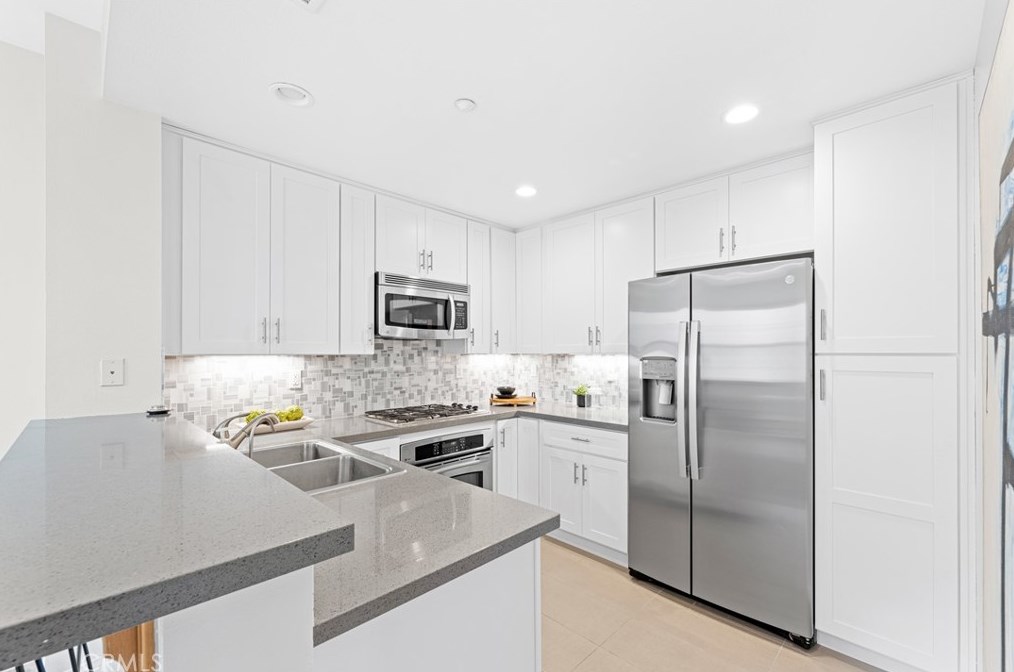 216 Coral Rose, Irvine CA  92603-0162 exterior