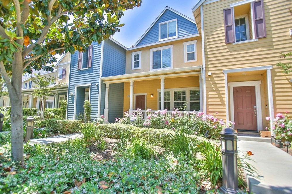 8156 Garden Park St, Chino CA  91708-9347 exterior