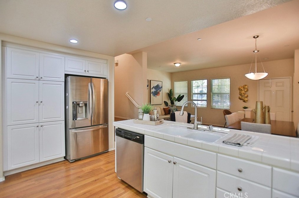 8156 Garden Park St, Chino CA  91708-9347 exterior