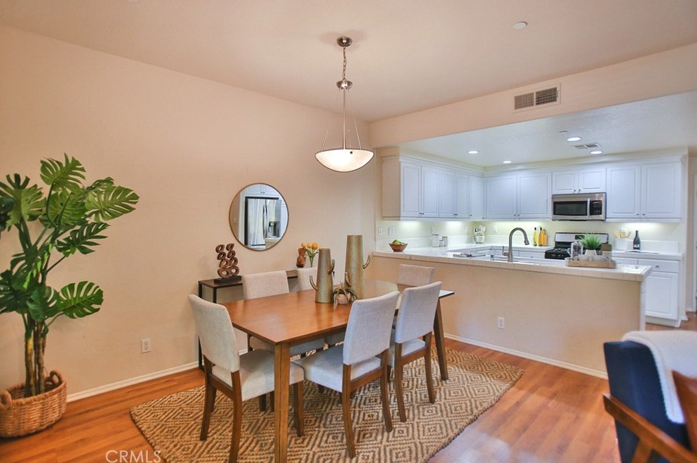 8156 Garden Park St, Chino CA  91708-9347 exterior