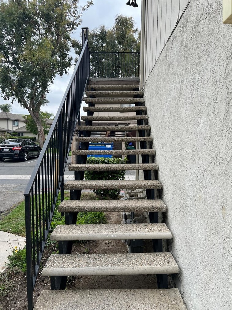 1723 Normandy Pl, Santa Ana, CA 92705-4339