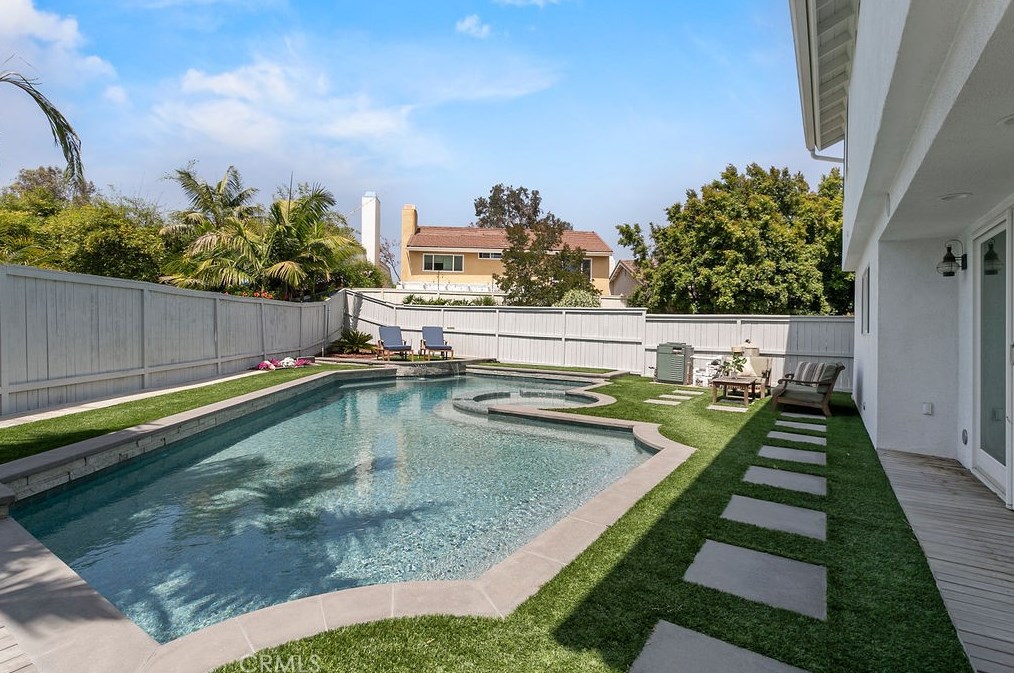5 Salk, Irvine CA  92620-3383 exterior