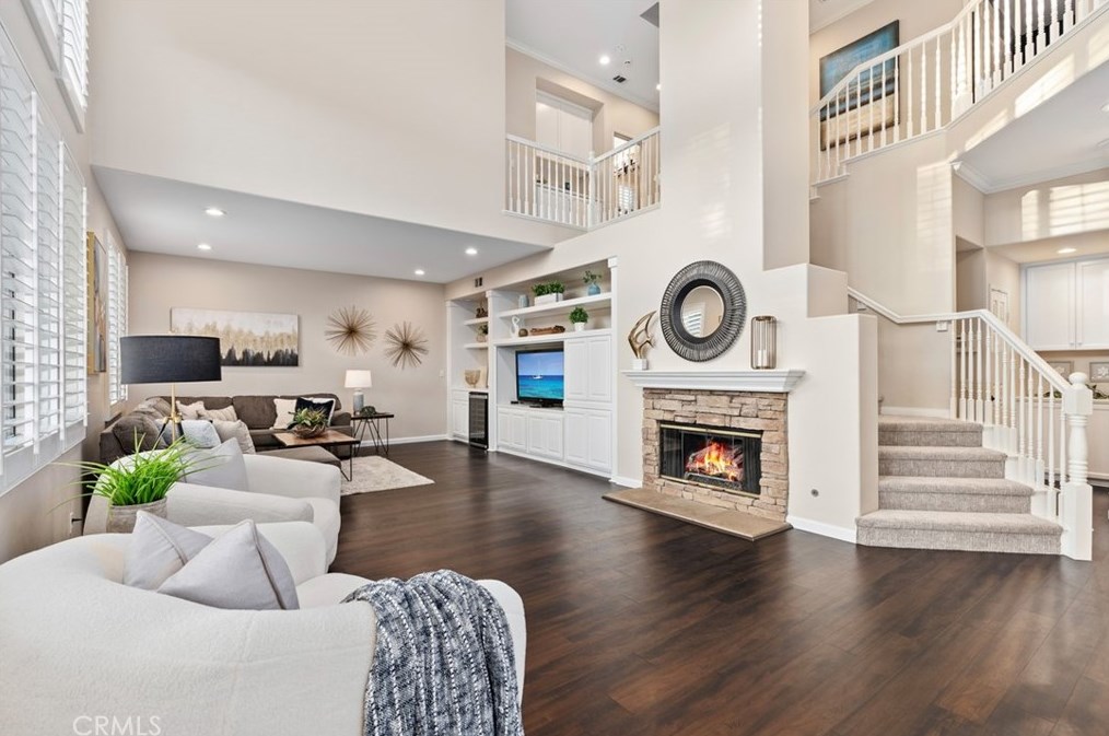 1 Rockrose Ct, Trabuco Canyon, CA 92679-4944