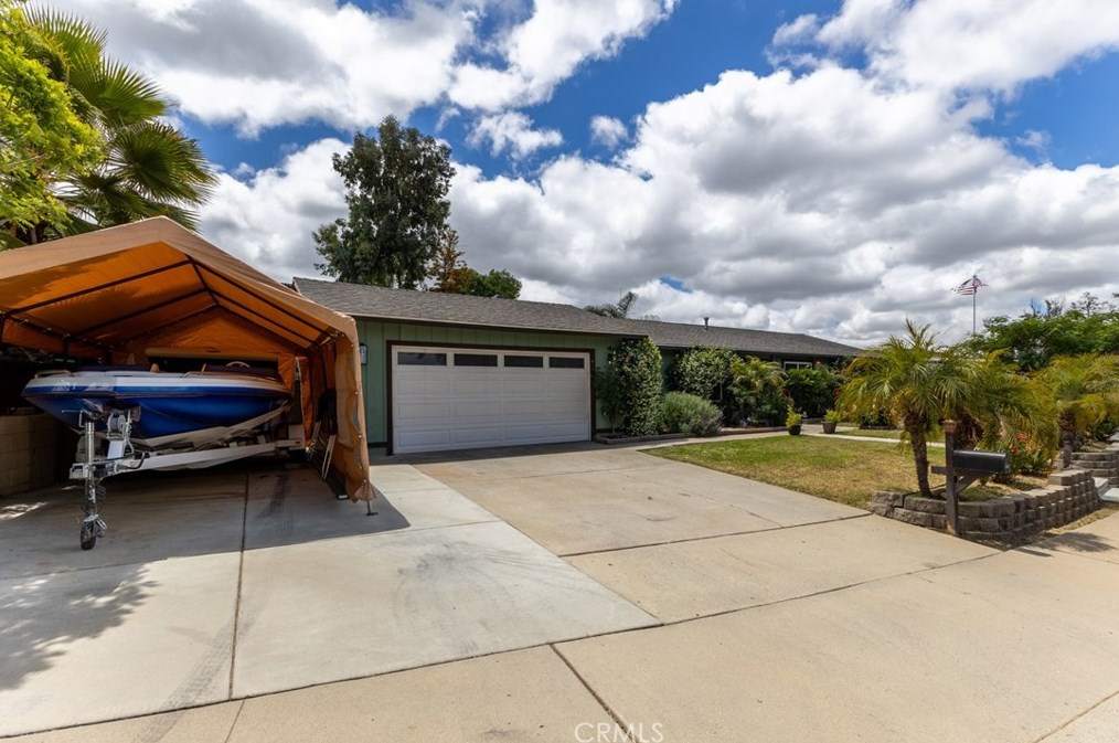 9135 Gideon Circle, Lakeside, CA 92040