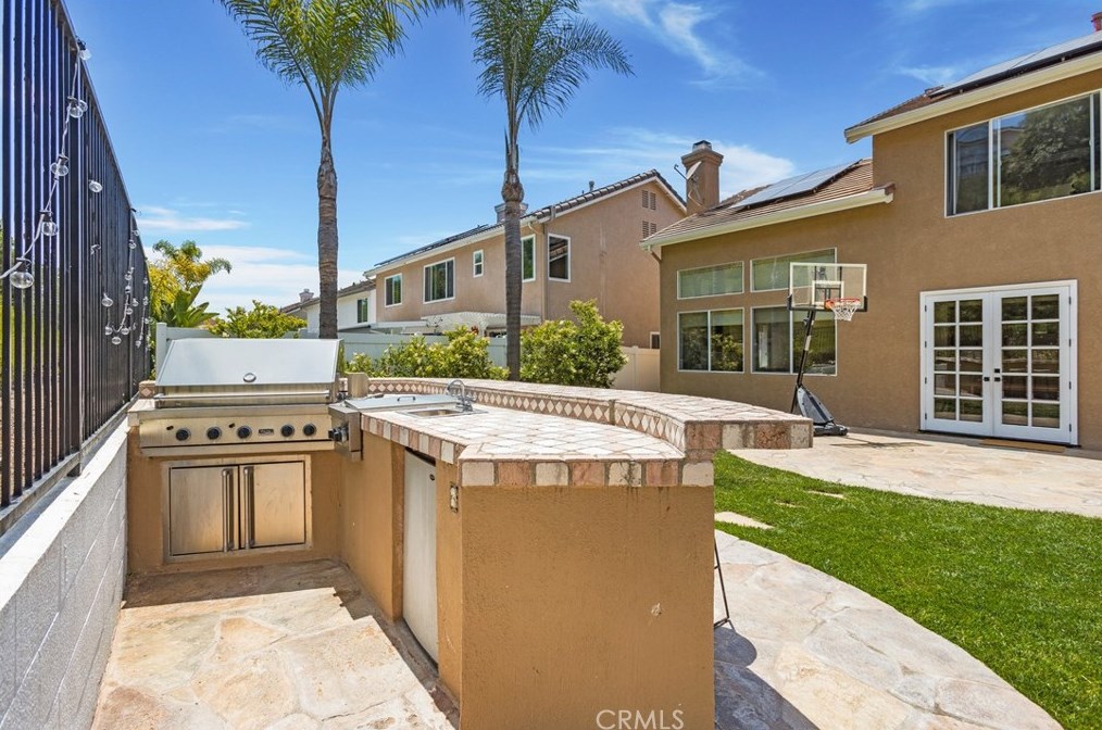 12 Sunny Slope, Trabuco Canyon CA  92688-5556 exterior