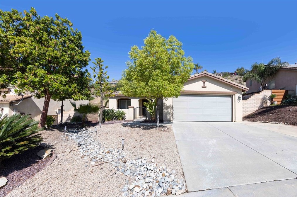 29479 Rock Point Dr, Lake Elsinore, CA 92530-7272