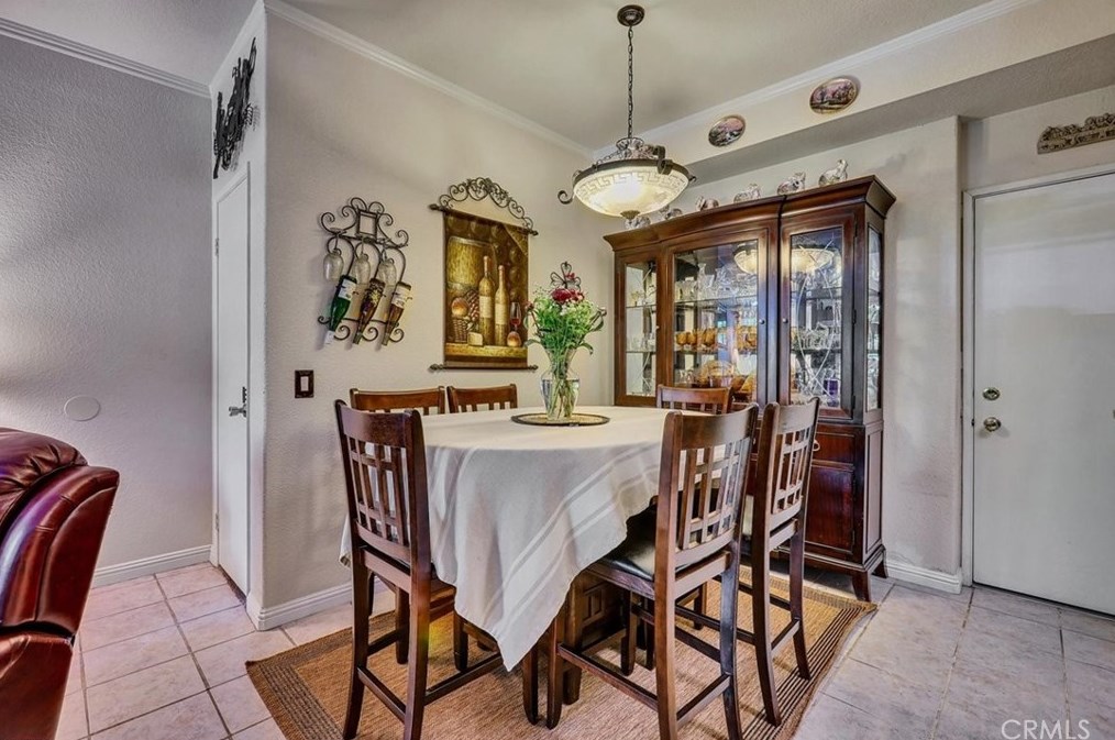 34 Leonado, Trabuco Canyon CA  92688-1645 exterior