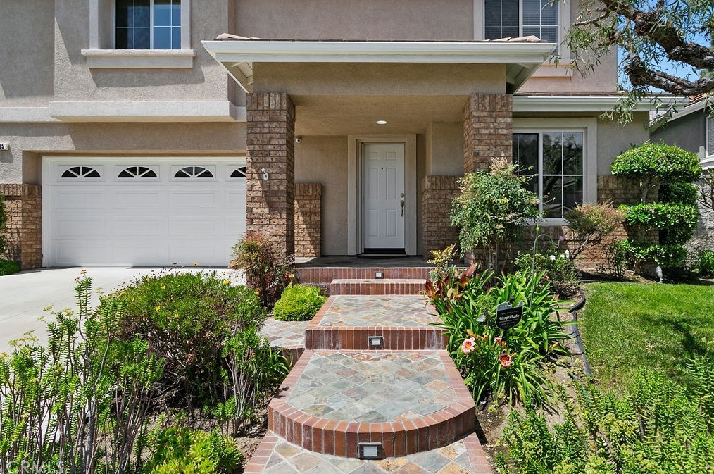 1185 Innisfree Ct, Fullerton, CA 92831-1065