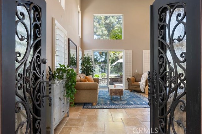 46 Elderwood, Laguna Beach, CA 92656-2114