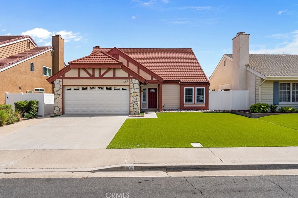 19 Grant, Irvine CA  92620-3353 exterior
