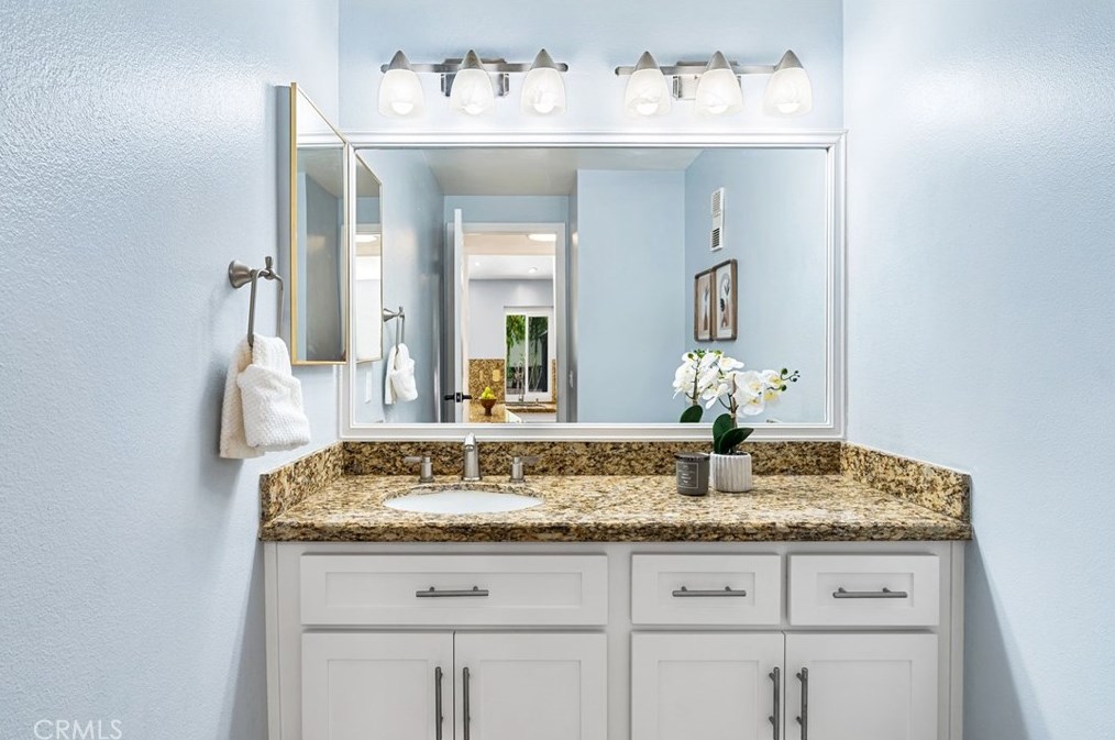 19 Grant, Irvine CA  92620-3353 exterior