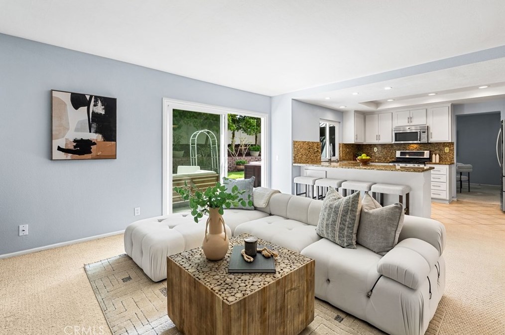 19 Grant, Irvine CA  92620-3354 exterior