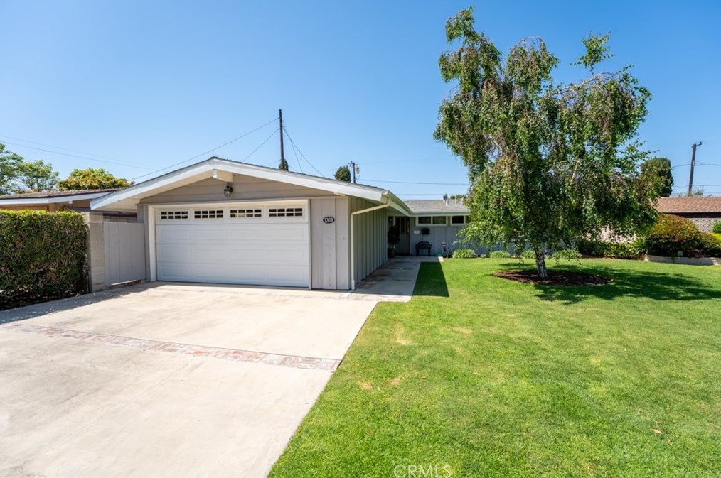 1309 Primrose Dr, Orange, CA 92868-1233