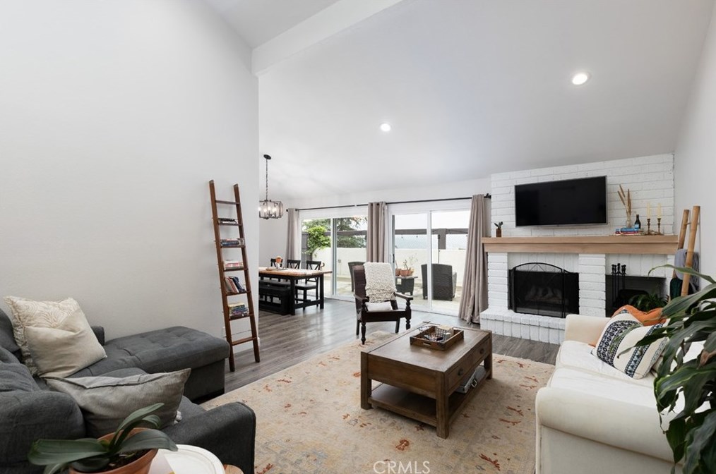 1201 Diamond Bar Blvd, Pomona CA  91765-1151 exterior