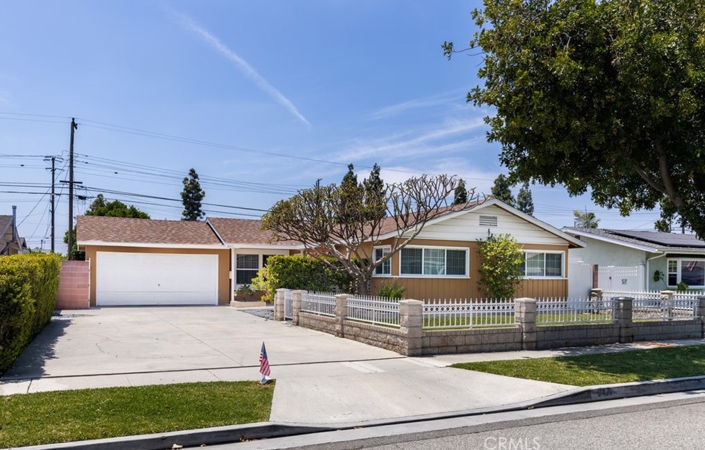 8471 San Clemente Way, Buena Park, CA 90620-2807