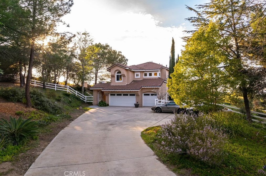 2576 Dortmund Pl, Alpine, CA 91901