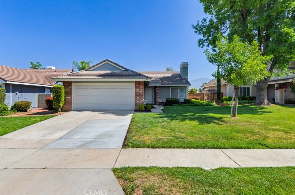 1713 Independence Ave, Redlands, CA 92374