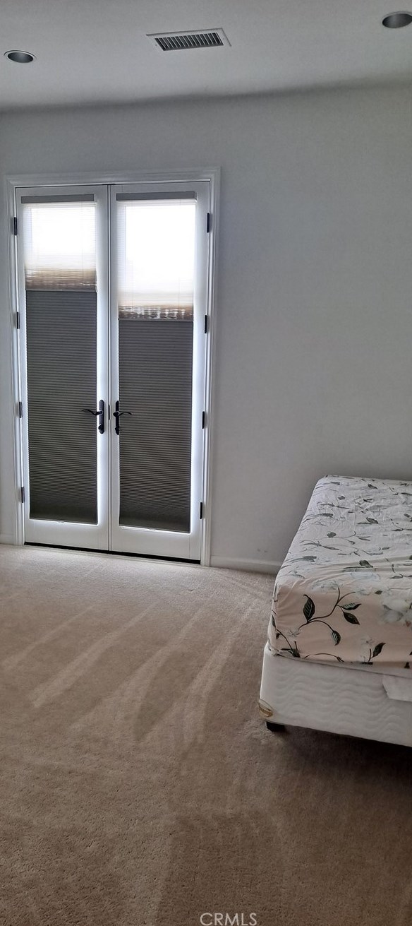 121 Rodeo, Irvine CA  92602 exterior