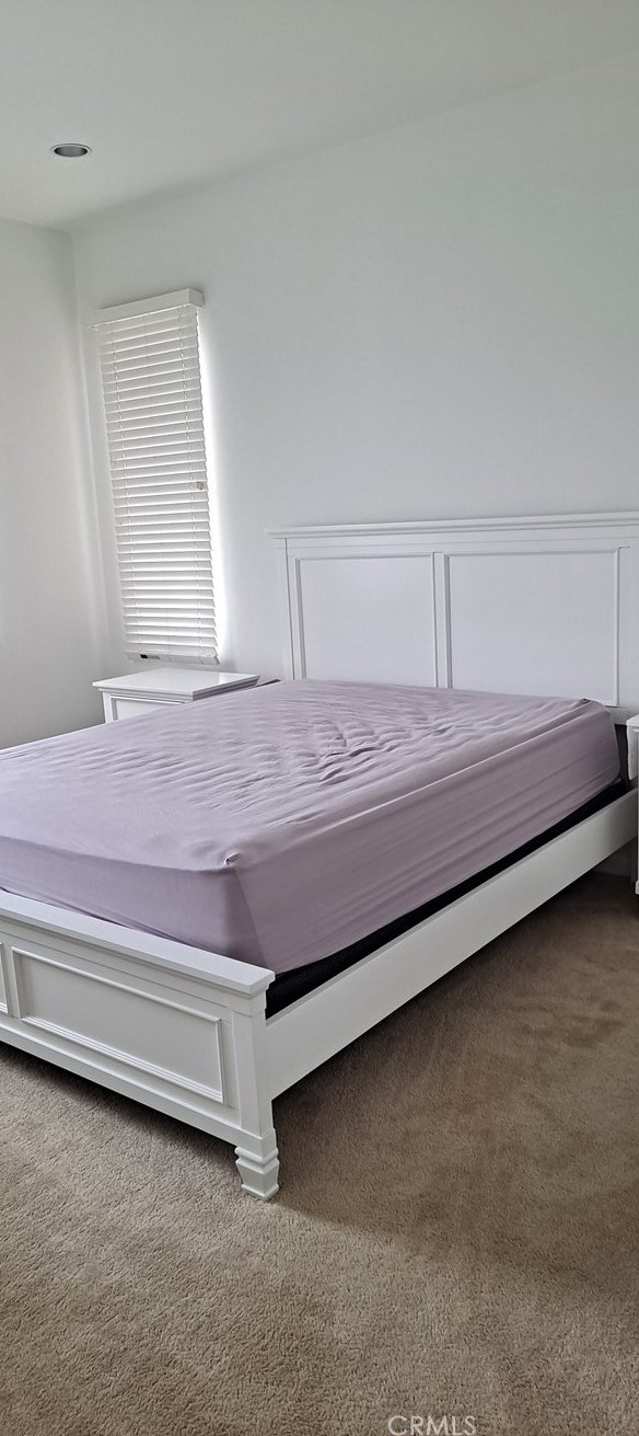 121 Rodeo, Irvine CA  92602 exterior