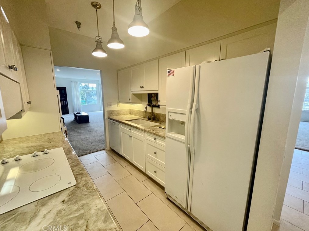 25442 Sea Bluffs Dr, Dana Point, CA 92629-4600