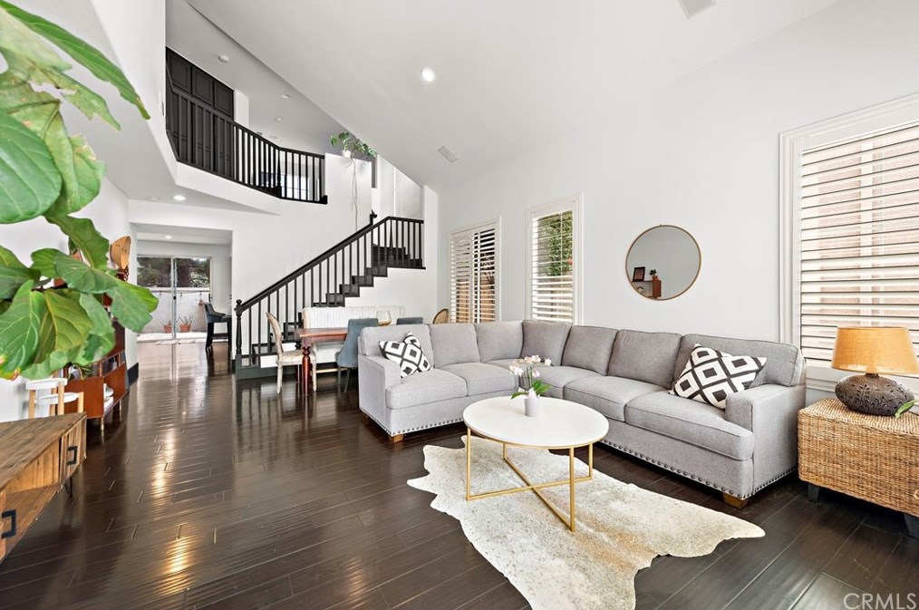 1192 Summerview Ln, Huntington Beach, CA 92648