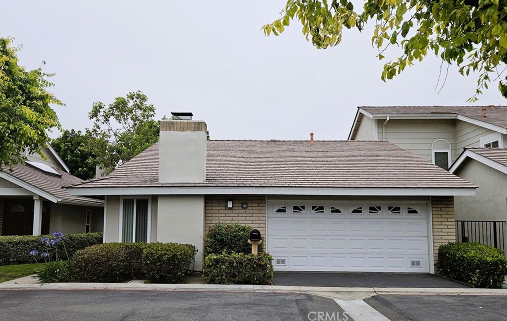 17 Cresthaven #48, Irvine, CA 92604