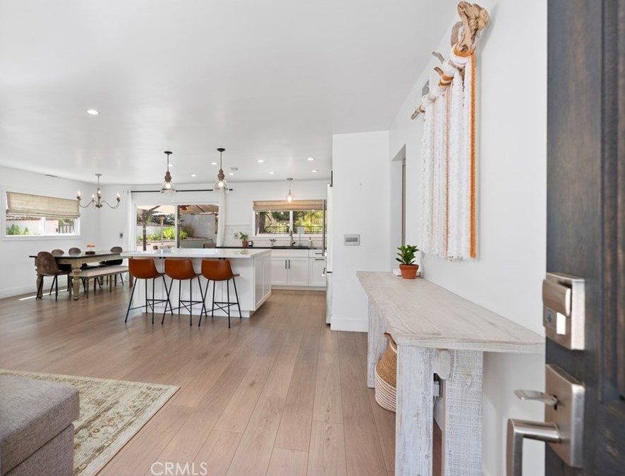 29051 Aloma Ave, Laguna Beach, CA 92677-1503