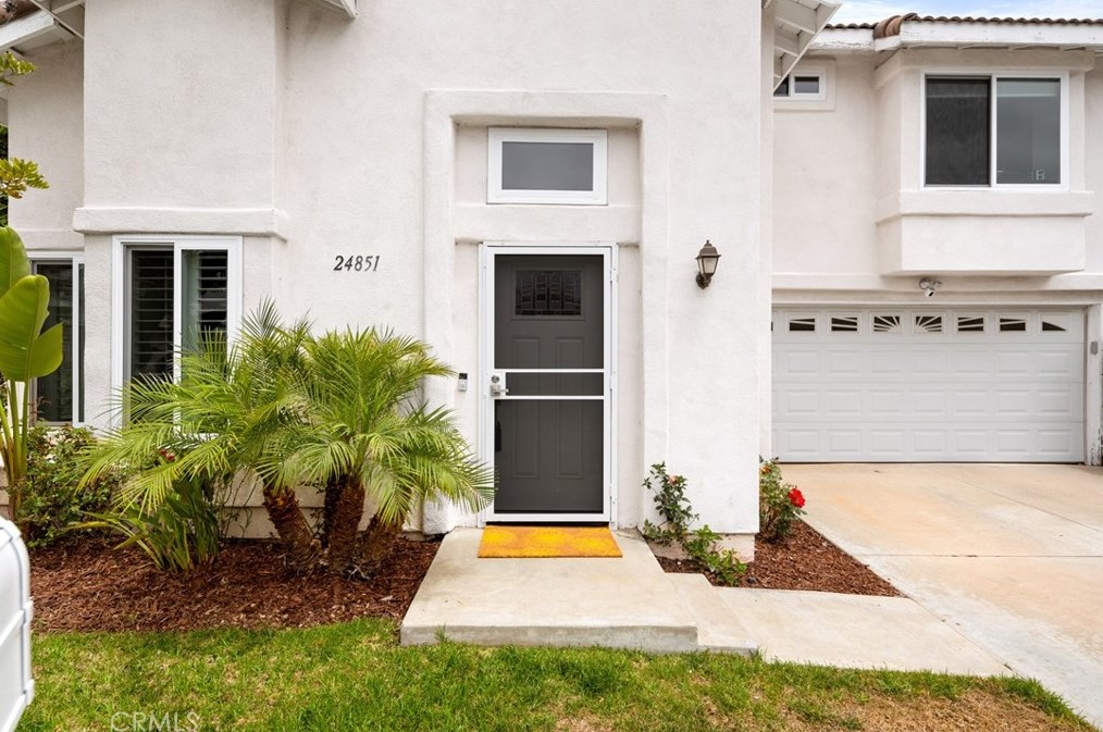 24851 Vista Magnifica, Laguna Beach, CA 92677