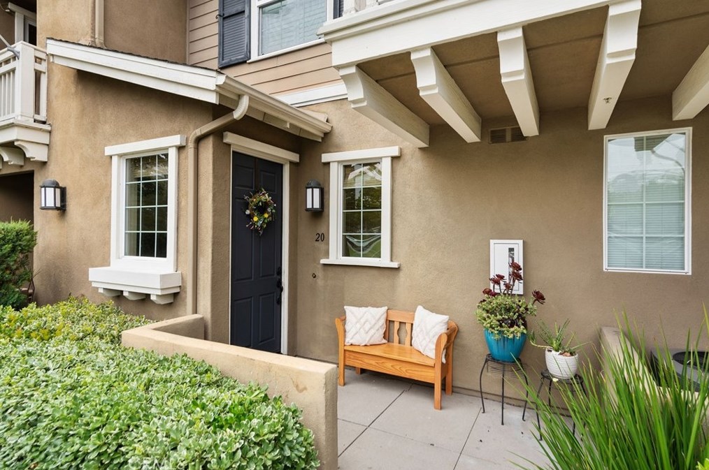 20 Arabis Ct, San Juan Capistrano, CA 92694-0883