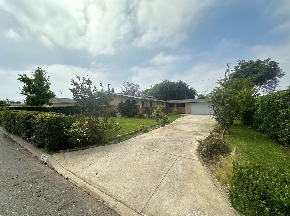 622 E Navilla Pl, Covina, CA 91723