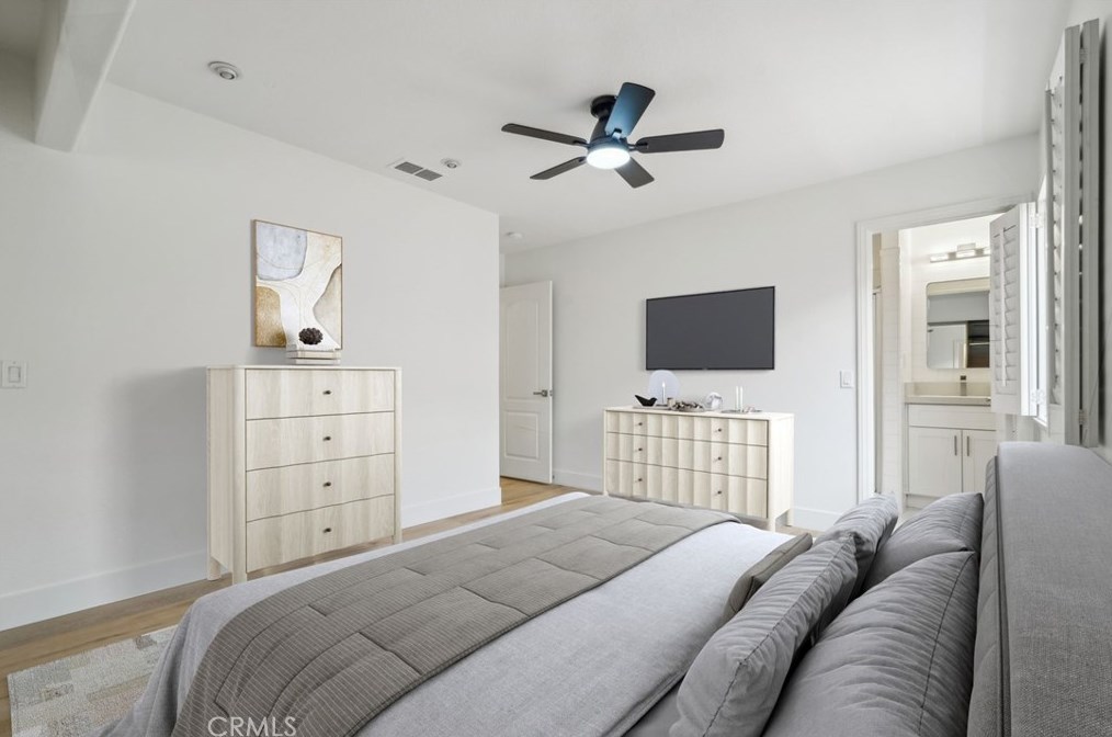 12 Parma, Irvine CA  92602-1657 exterior