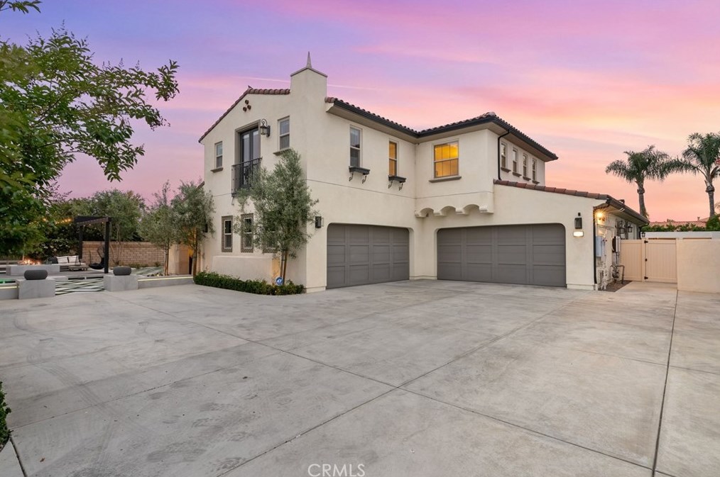 16635 Lathrop Dr, Yorba Linda, CA 92886-1620