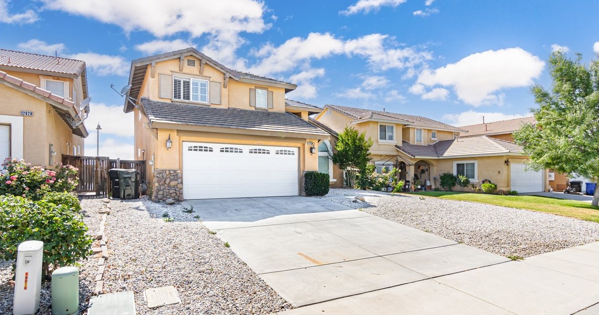 12836 Brookdale St, Victorville, CA 92392