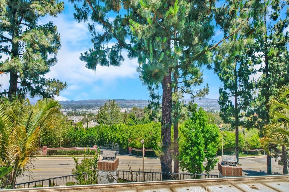 523 S Westford St, Anaheim, CA 92807
