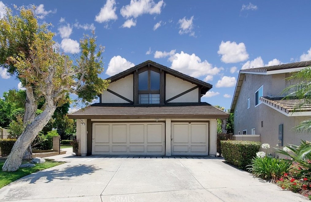 1 Castillo, Irvine, CA 92620