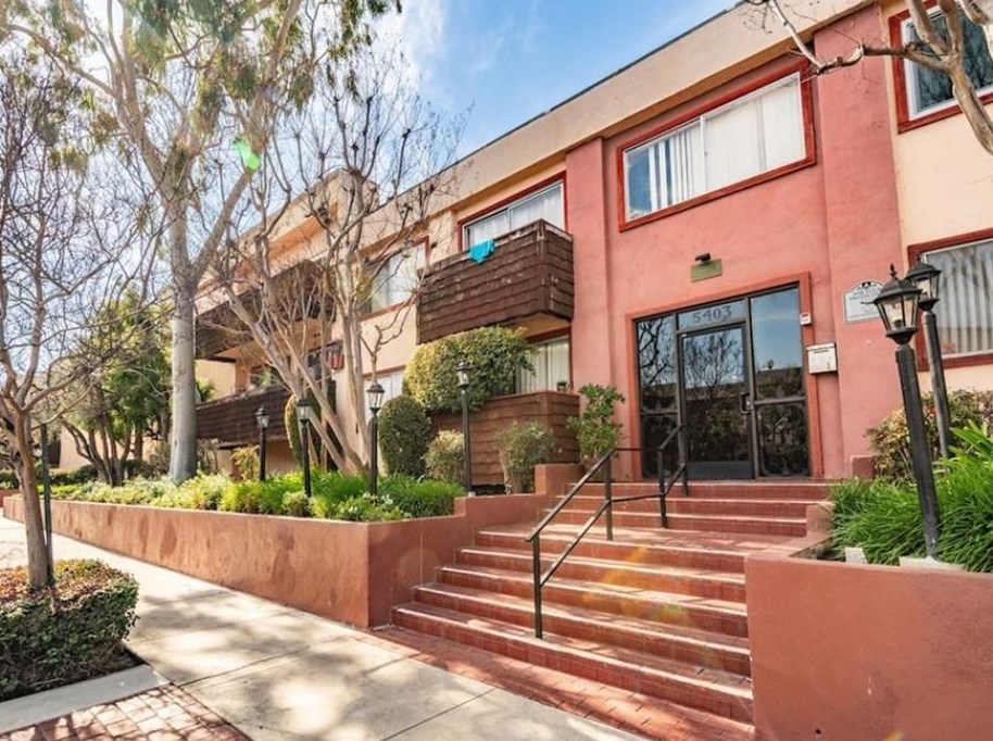 5403 Newcastle Ave #22, Van Nuys, CA 91316