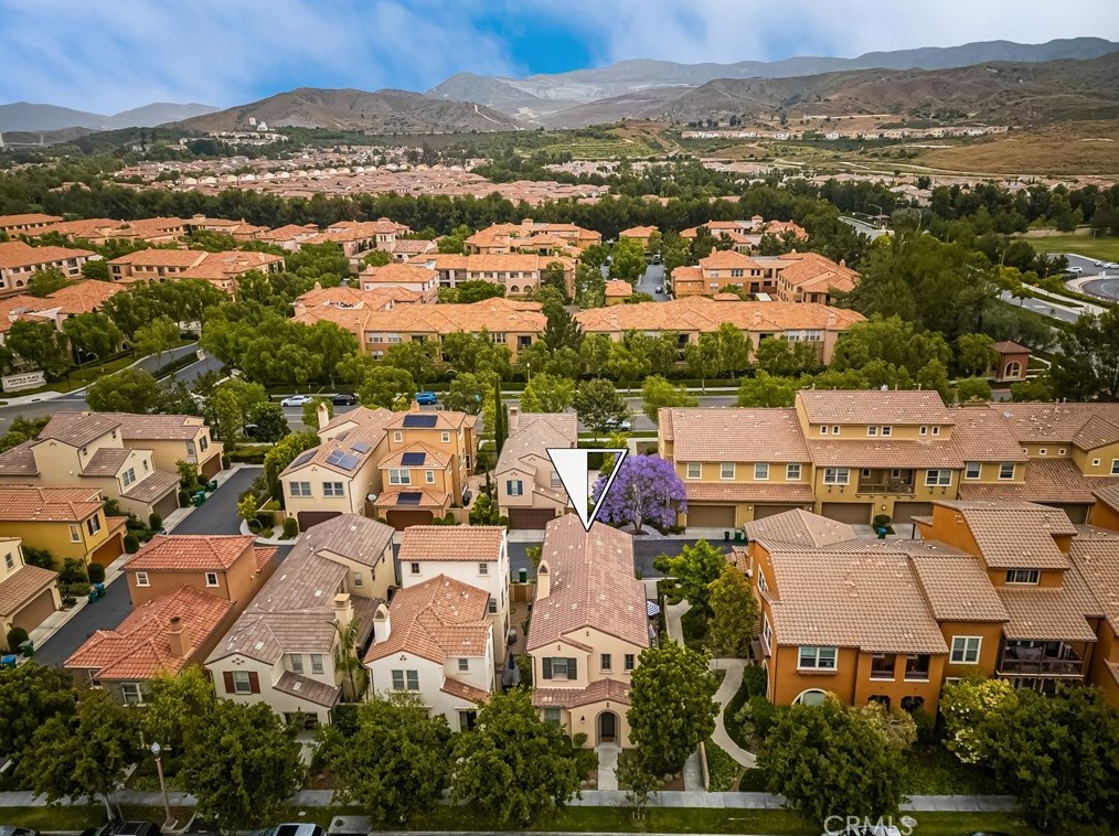 131 Pathway, Irvine, CA 92618