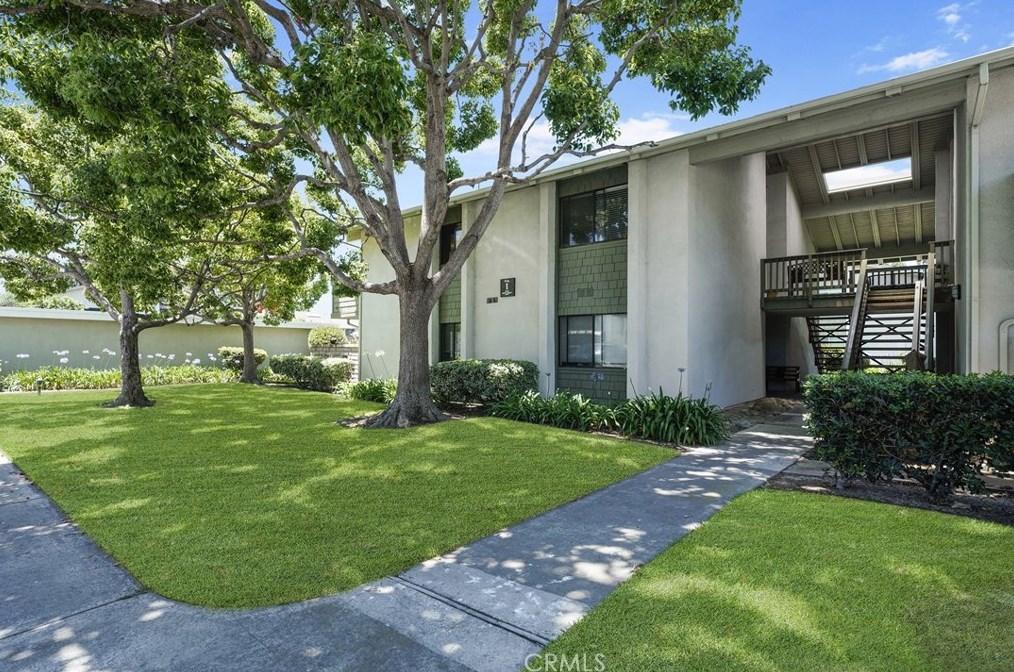 8777 Coral Springs Ct #1e, Huntington Beach, CA 92646