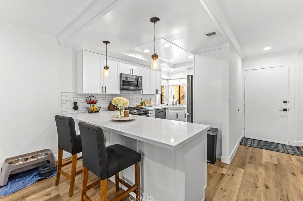 7892 Northlake Dr #112, Huntington Beach, CA 92647