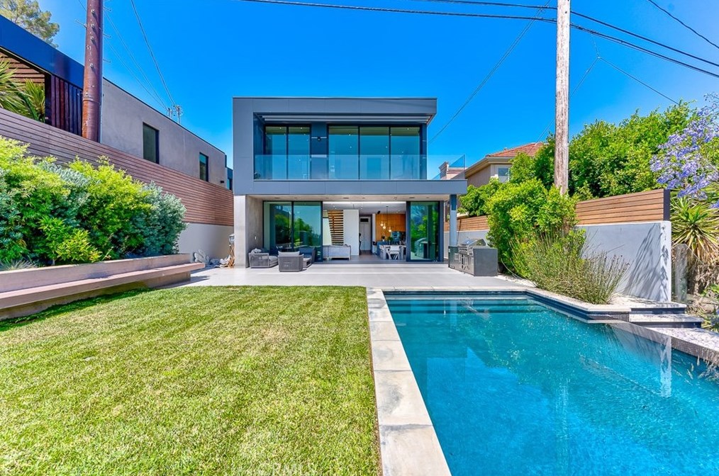 1746 Hanscom Dr, South Pasadena, CA 91030