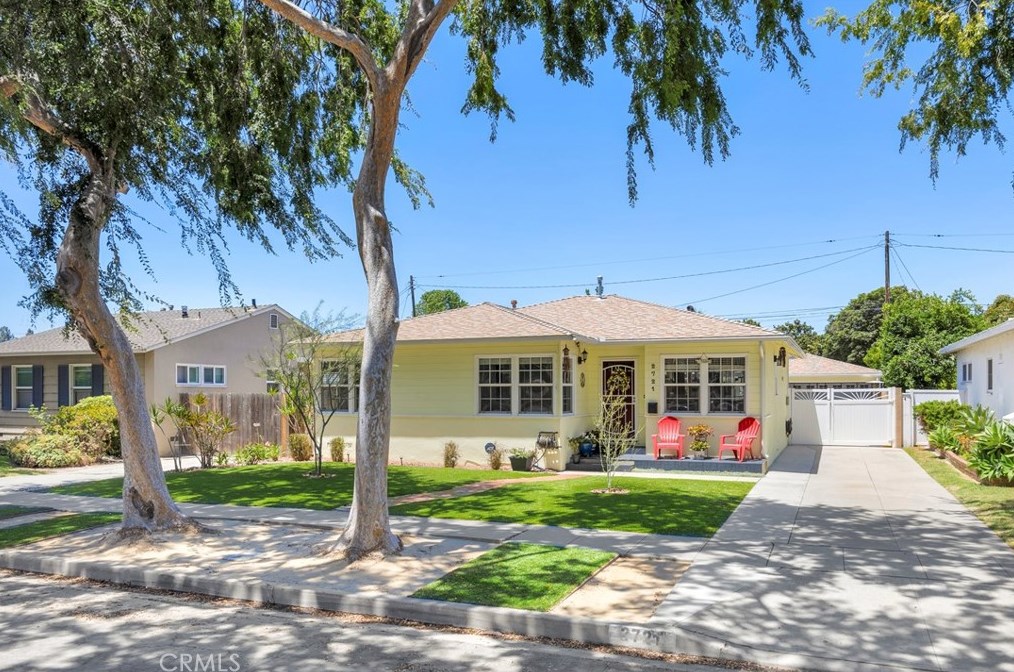 2721 N Bellflower Blvd, Long Beach, CA 90815