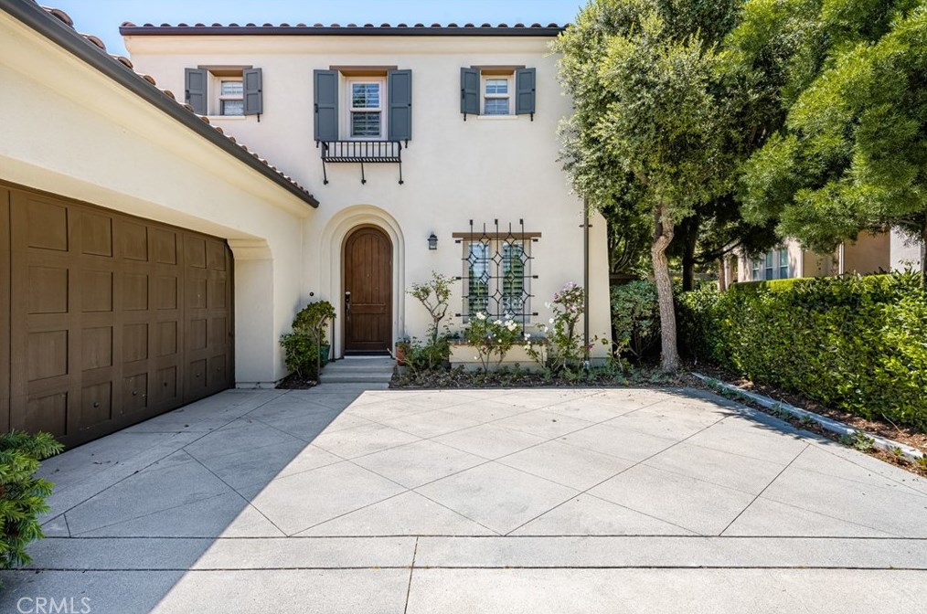 37 Tree Clover, Irvine, CA 92618-8800