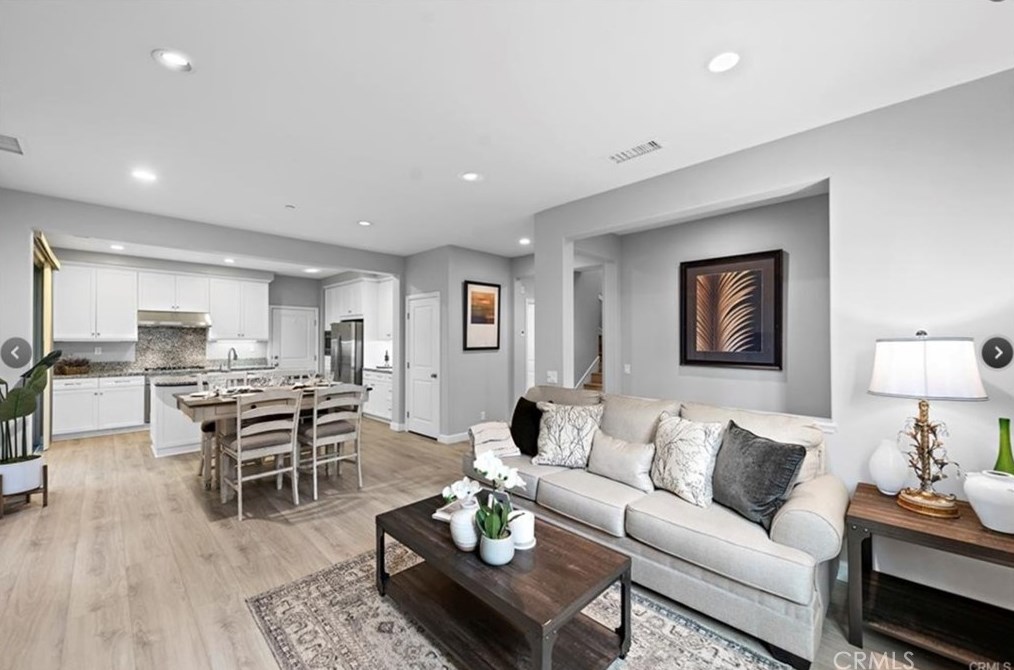 63 Fairymoss, Irvine, CA 92620