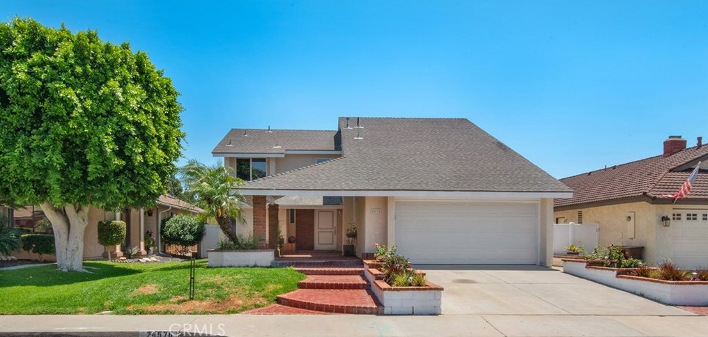 24576 Creekview Dr, Laguna Beach, CA 92653