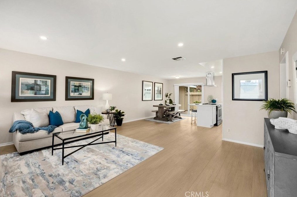 23475 Los Grandes St, Laguna Beach, CA 92656-1119