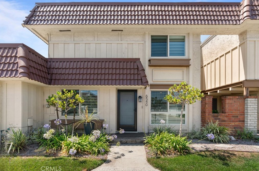 6540 Grand Manan Dr, Cypress, CA 90630
