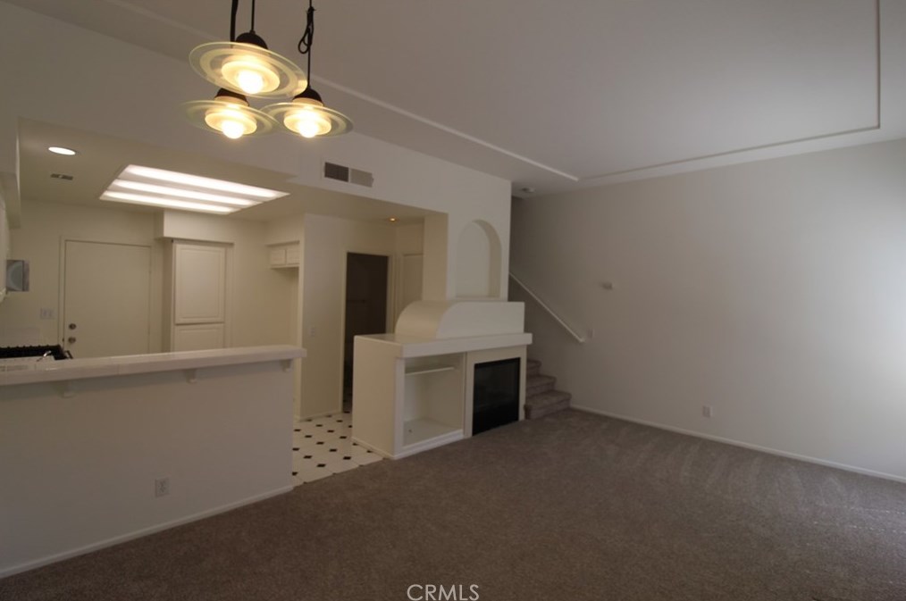 100 Breakers Ln, Laguna Beach, CA 92656