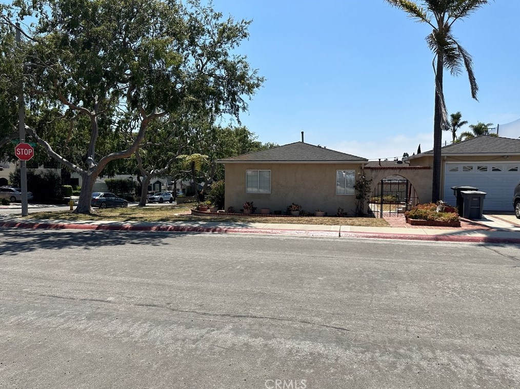 4807 Sharynne Ln, Torrance, CA 90505